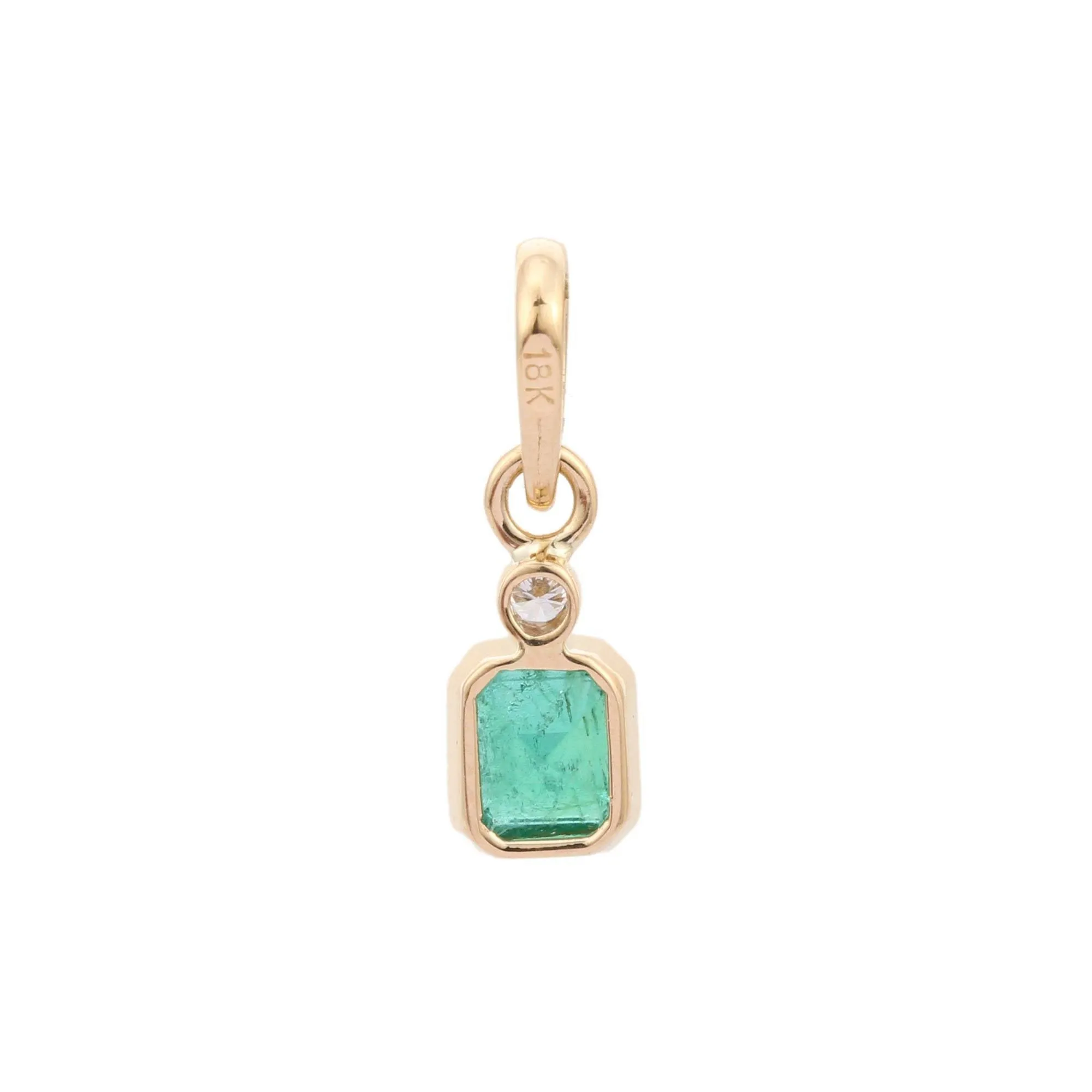 18K Gold Emerald Diamond Pendant