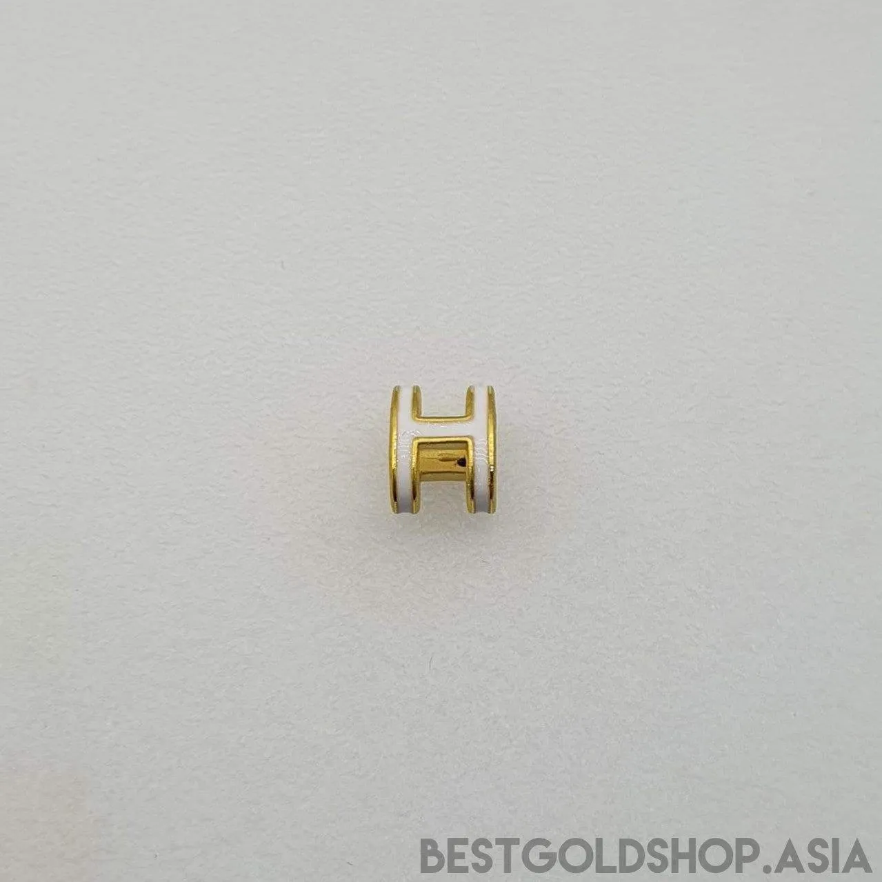 24k / 999 Gold H pendant