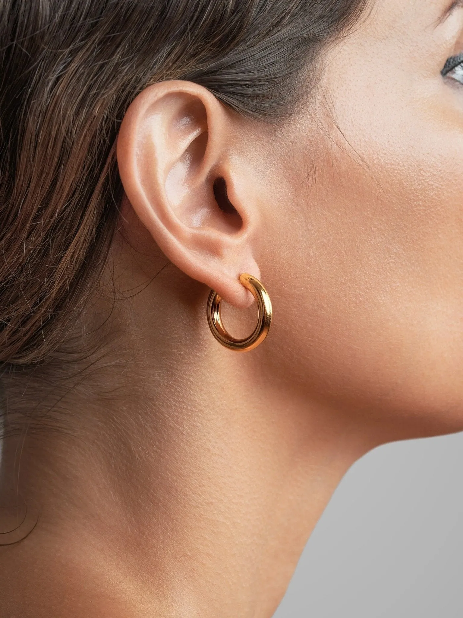 Bassel Chunky Hoop Earrings