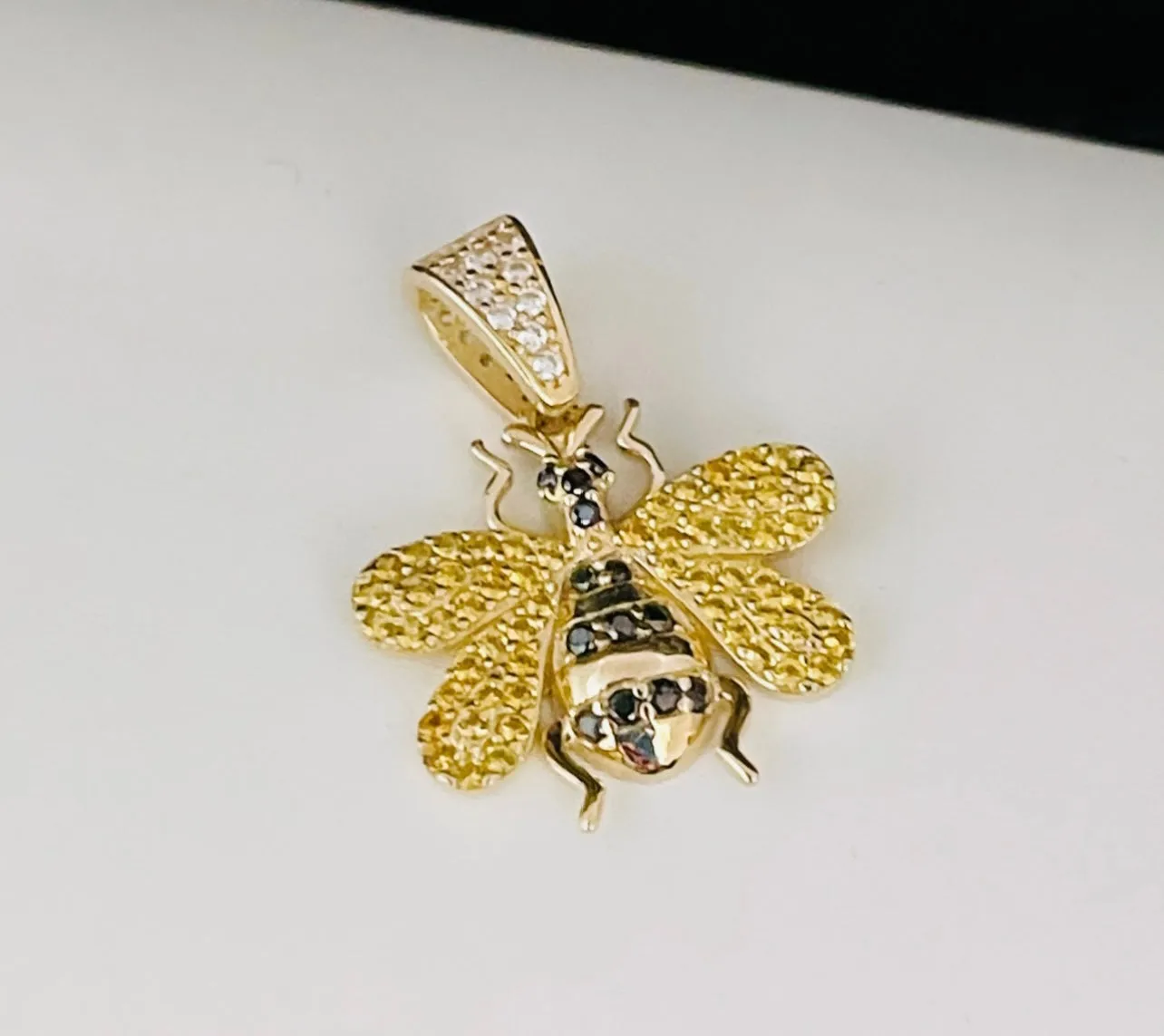 Bee pendant