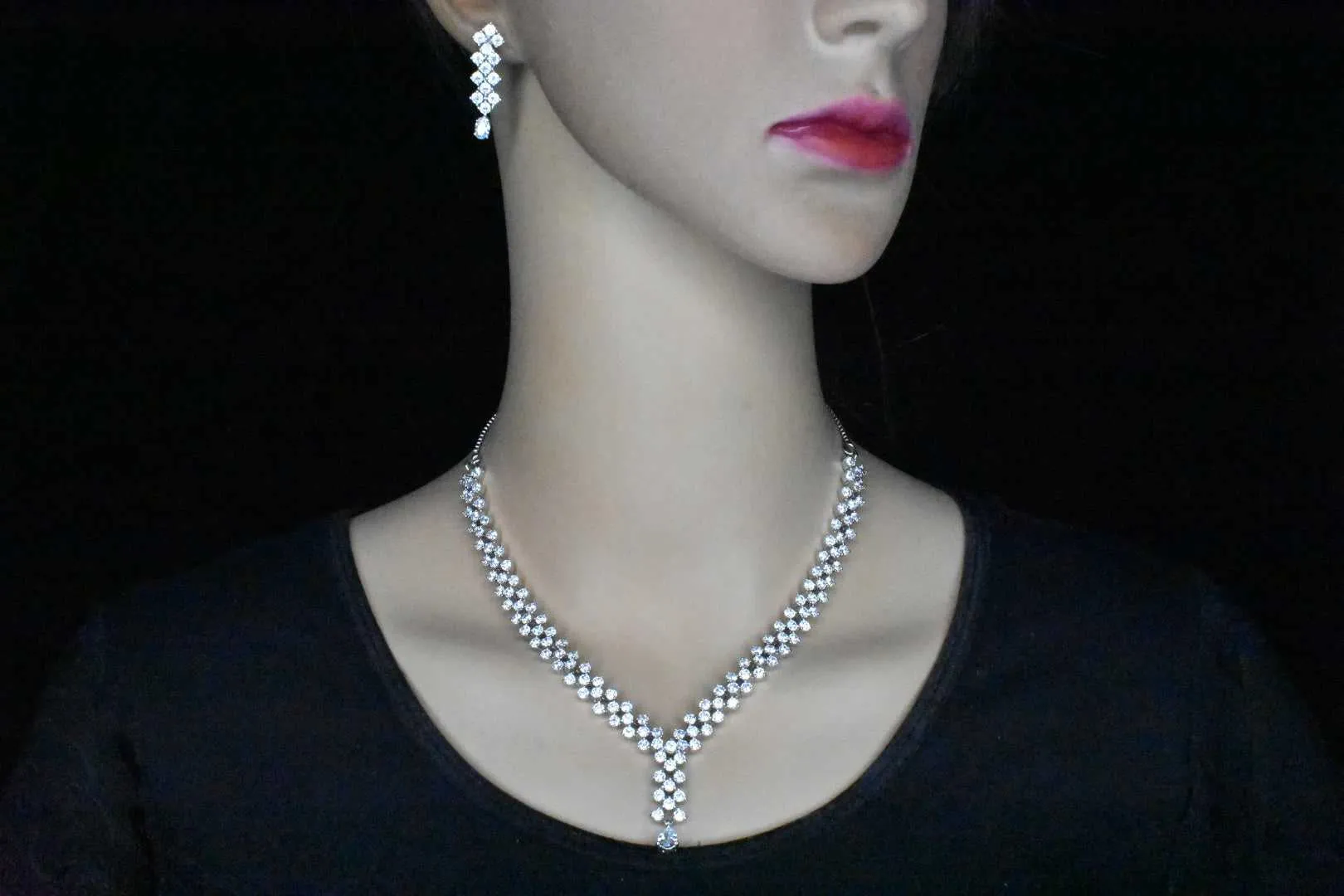 Brilient American Diamonds Necklace