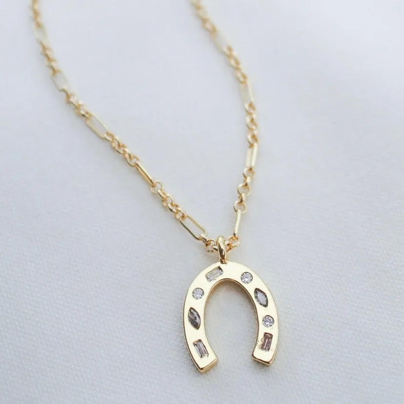 Delphin Necklace