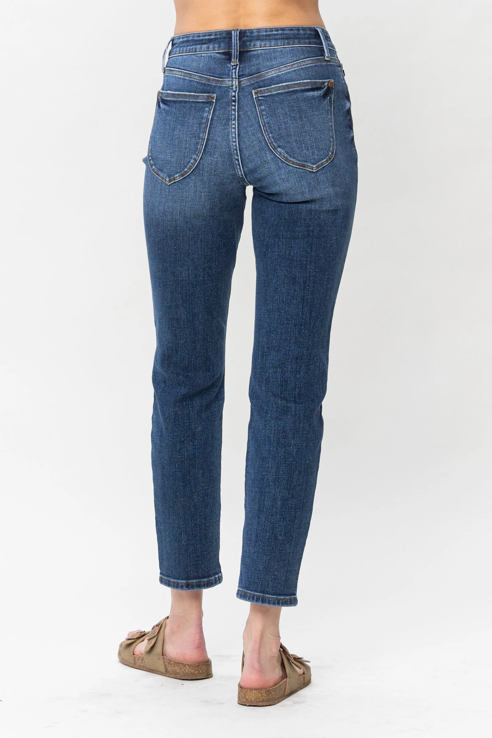 Judy Blue Slim Straight Jeans