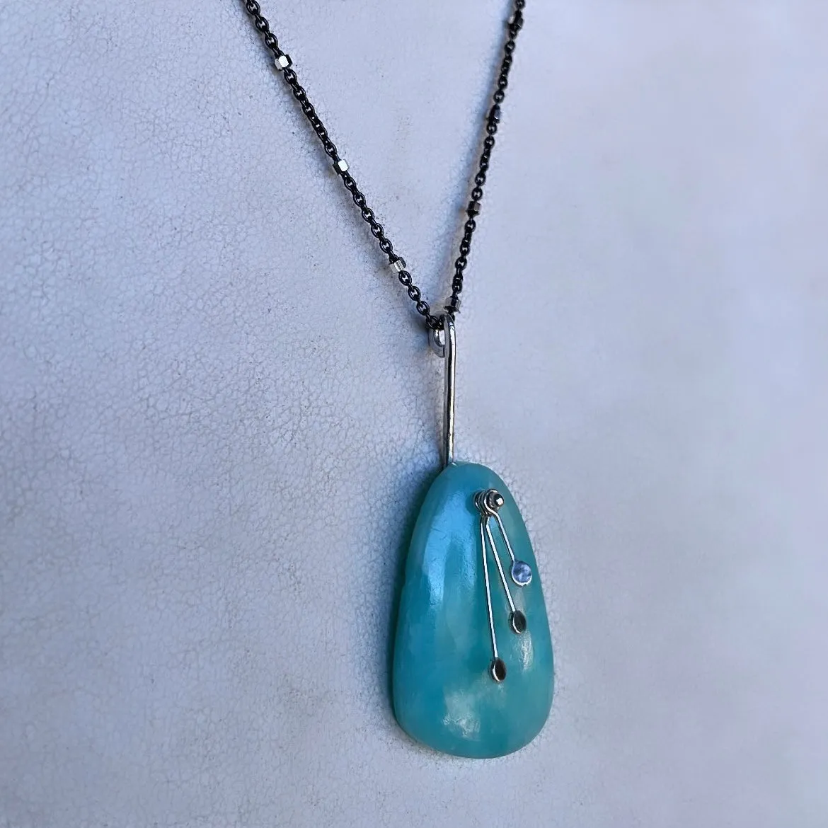 Pendulum dots free form amazonite  necklace