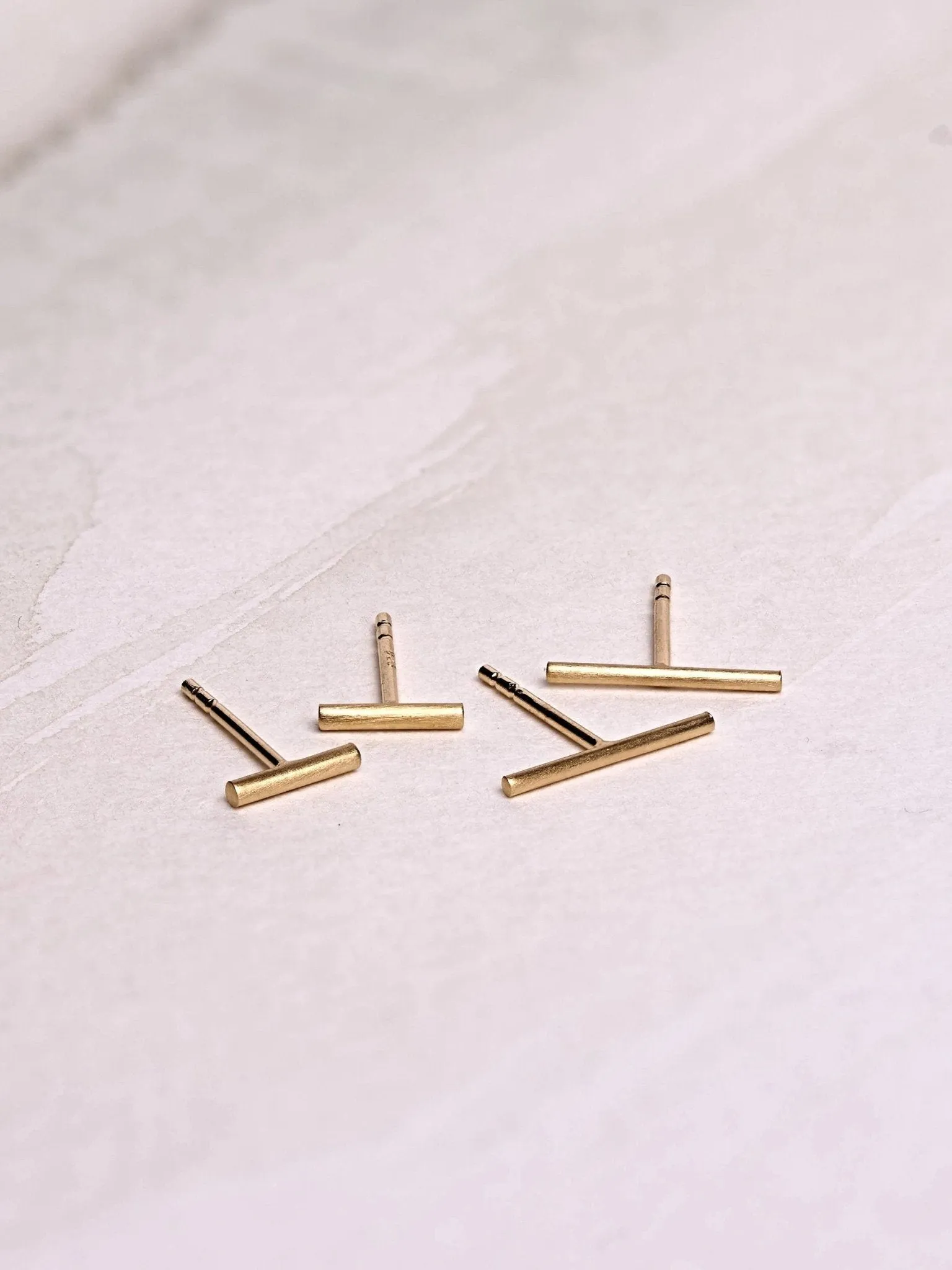 Polin Bar Stud Earrings