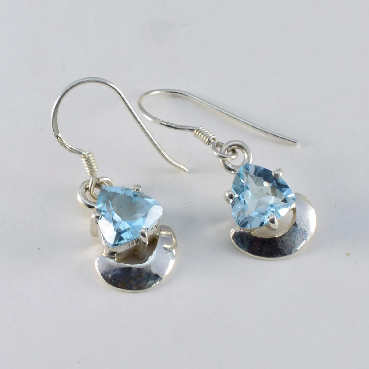 Riyo Exquisite 925 Sterling Silver Earring For Demoiselle Blue Topaz Earring Bezel Setting Blue Earring Dangle Earring