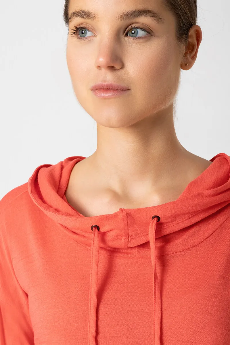 super.natural Women&#x27;s Funnel Hoodie Living Coral | Buy super.natural Women&#x27;s Funnel Hoodie Living Coral here | Outnorth