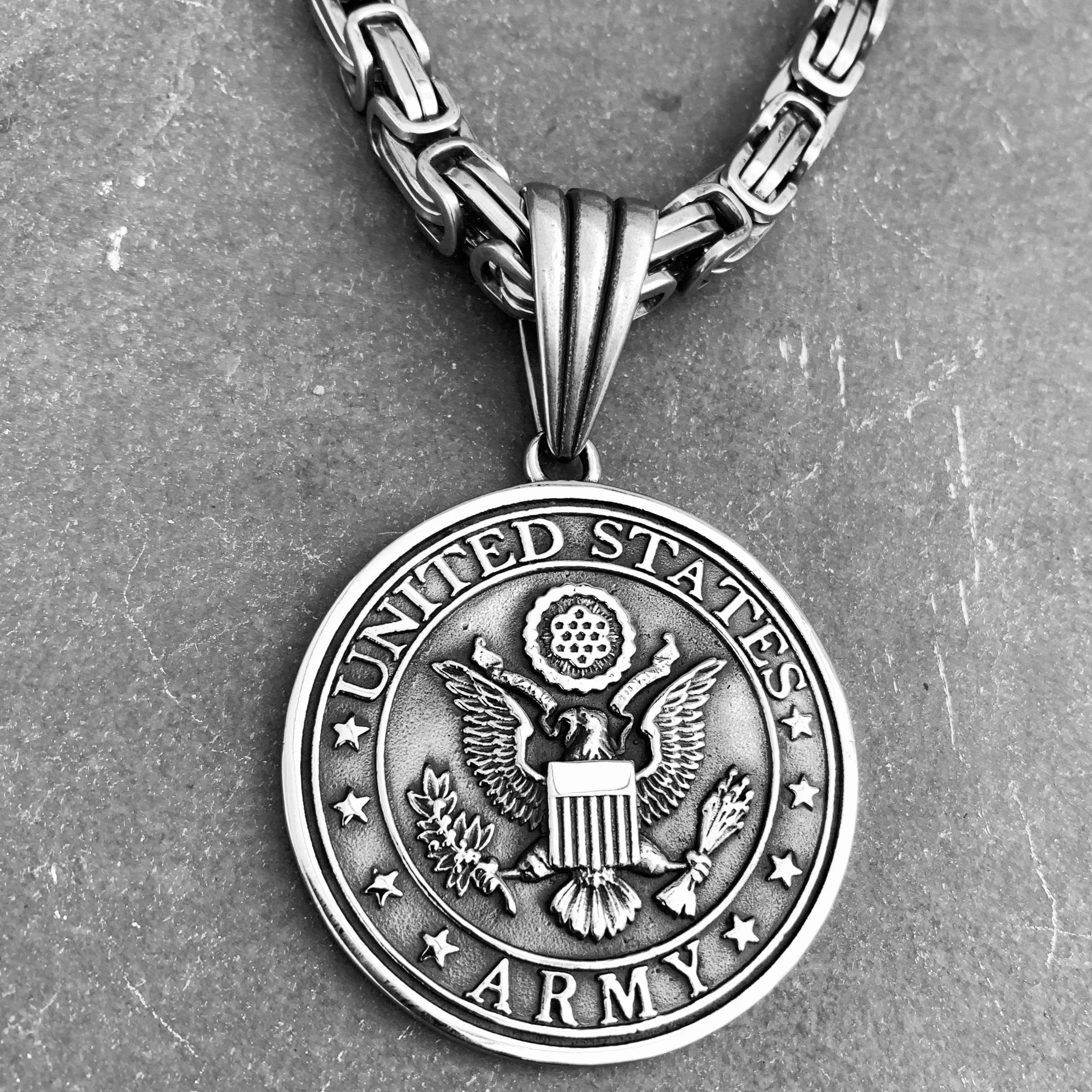 US Army Pendant - Necklace (716)